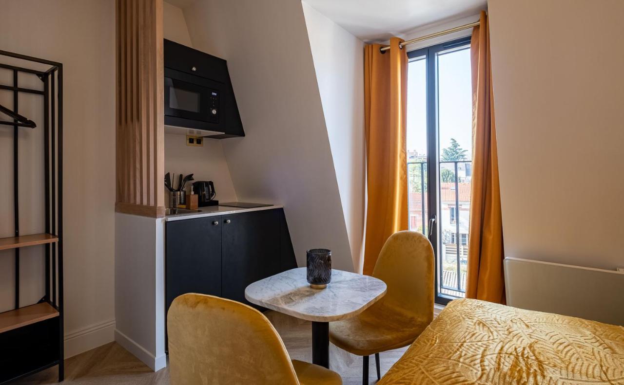Mijo'S Appartements Hotel Fontenay-sous-Bois Dış mekan fotoğraf